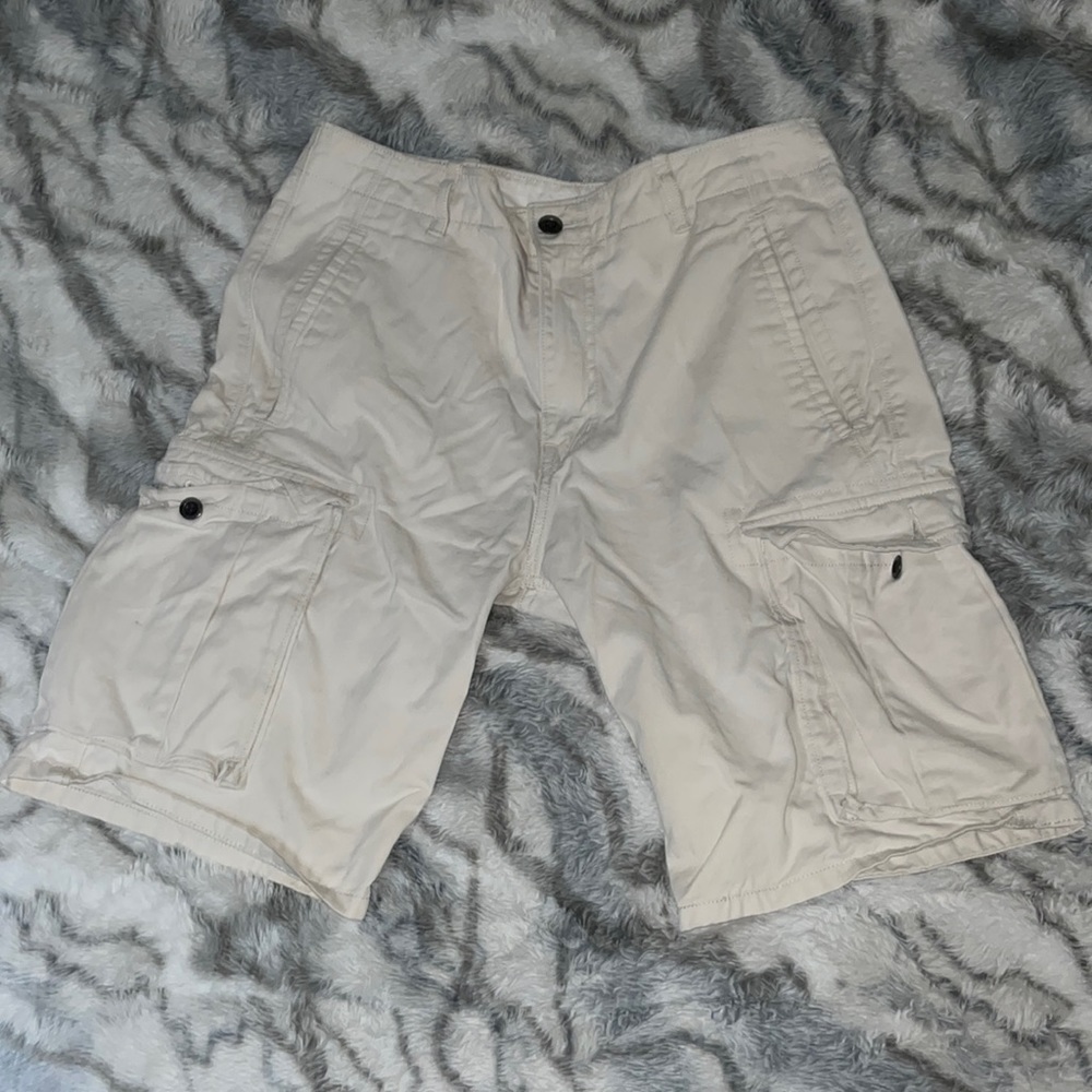 Levi’s Mens cargo shorts W31